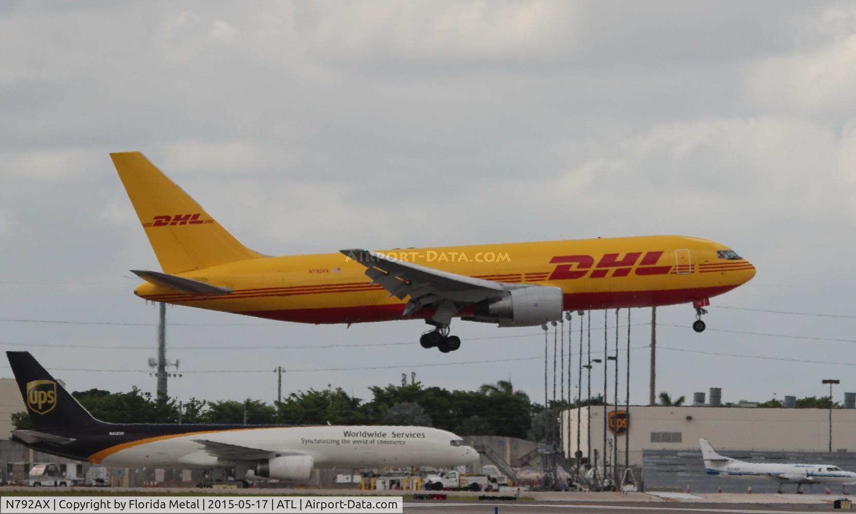 N792AX, 1986 Boeing 767-281 C/N 23142, DHL 767-200