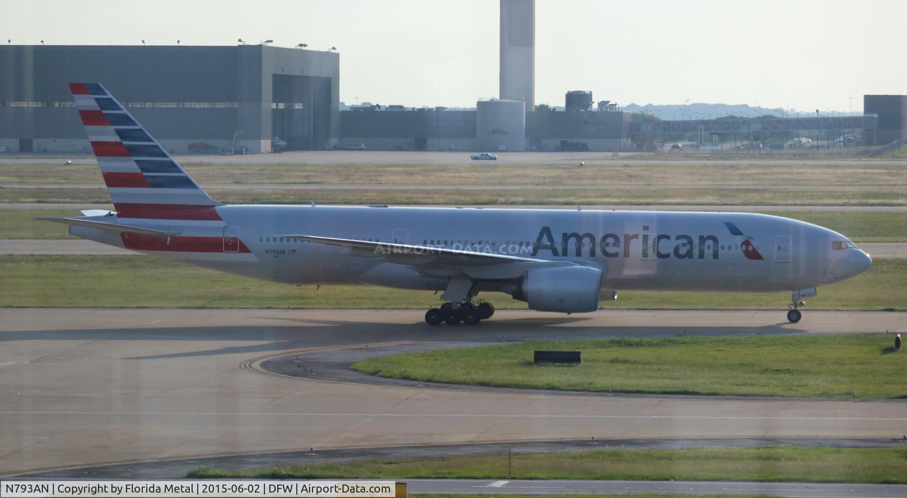 N793AN, 2000 Boeing 777-223 C/N 30255, American