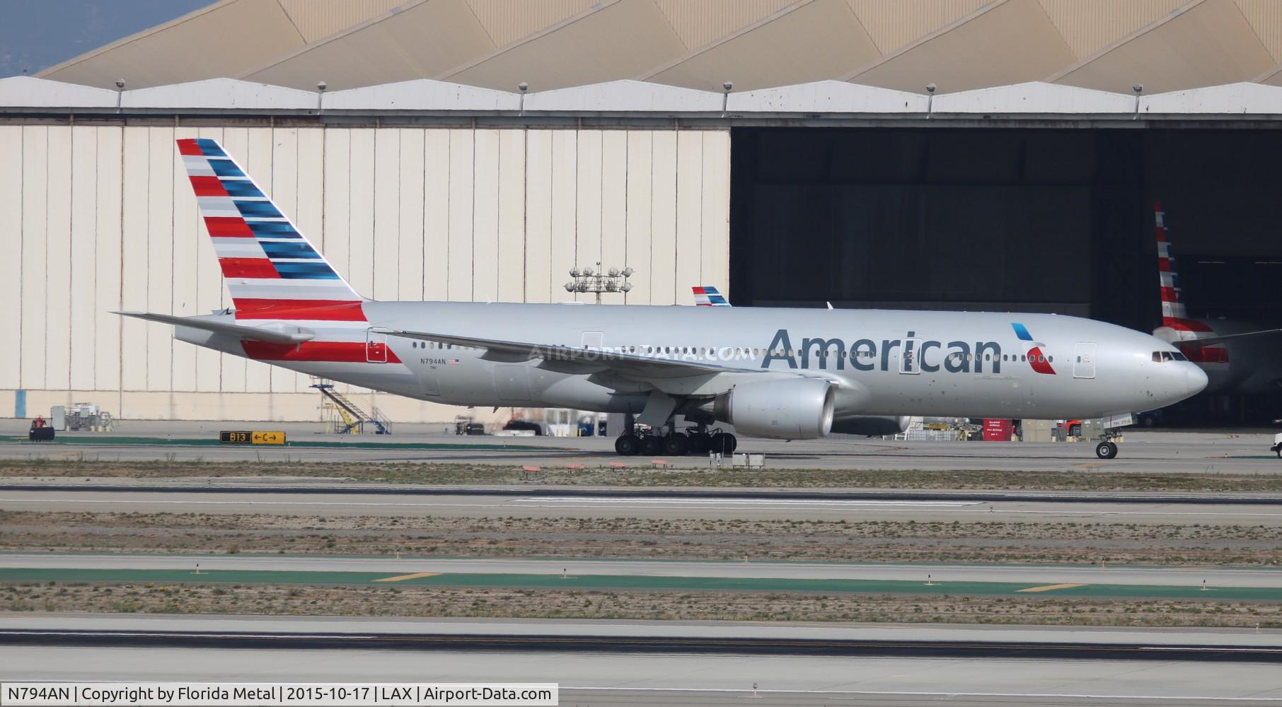 N794AN, 2000 Boeing 777-223 C/N 30256, American