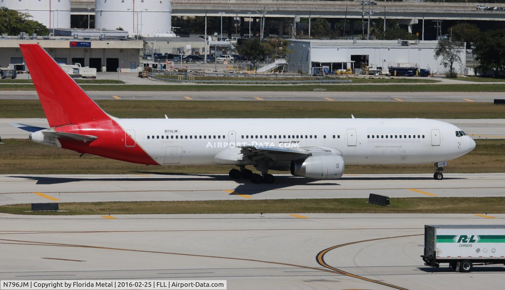 N796JM, Boeing 767-336 C/N 24339, Dynamic