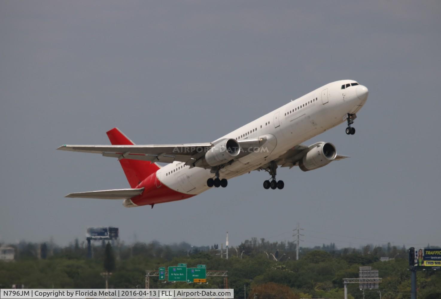 N796JM, Boeing 767-336 C/N 24339, Dynamic