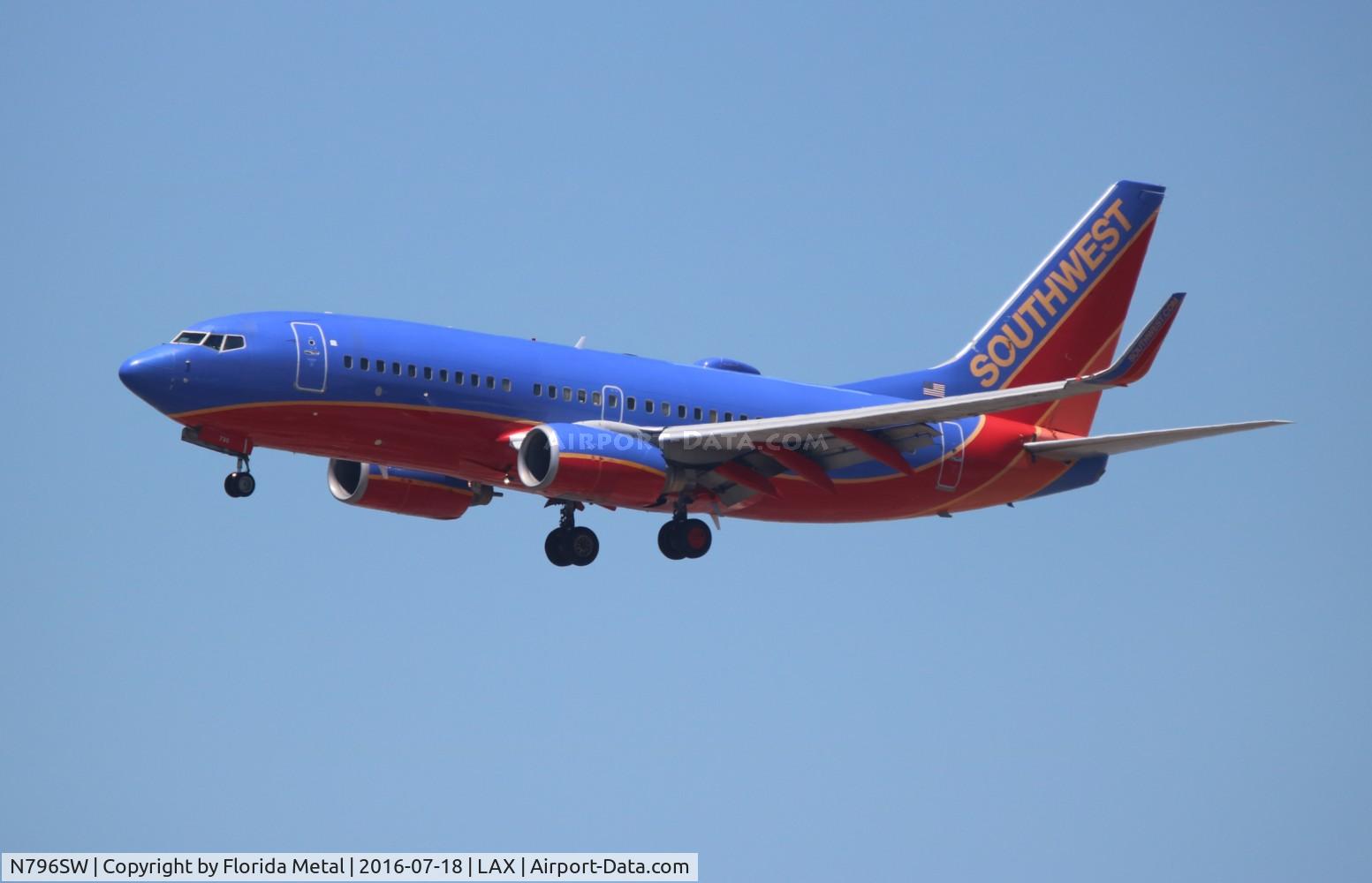N796SW, 2001 Boeing 737-7H4 C/N 27889, Southwest