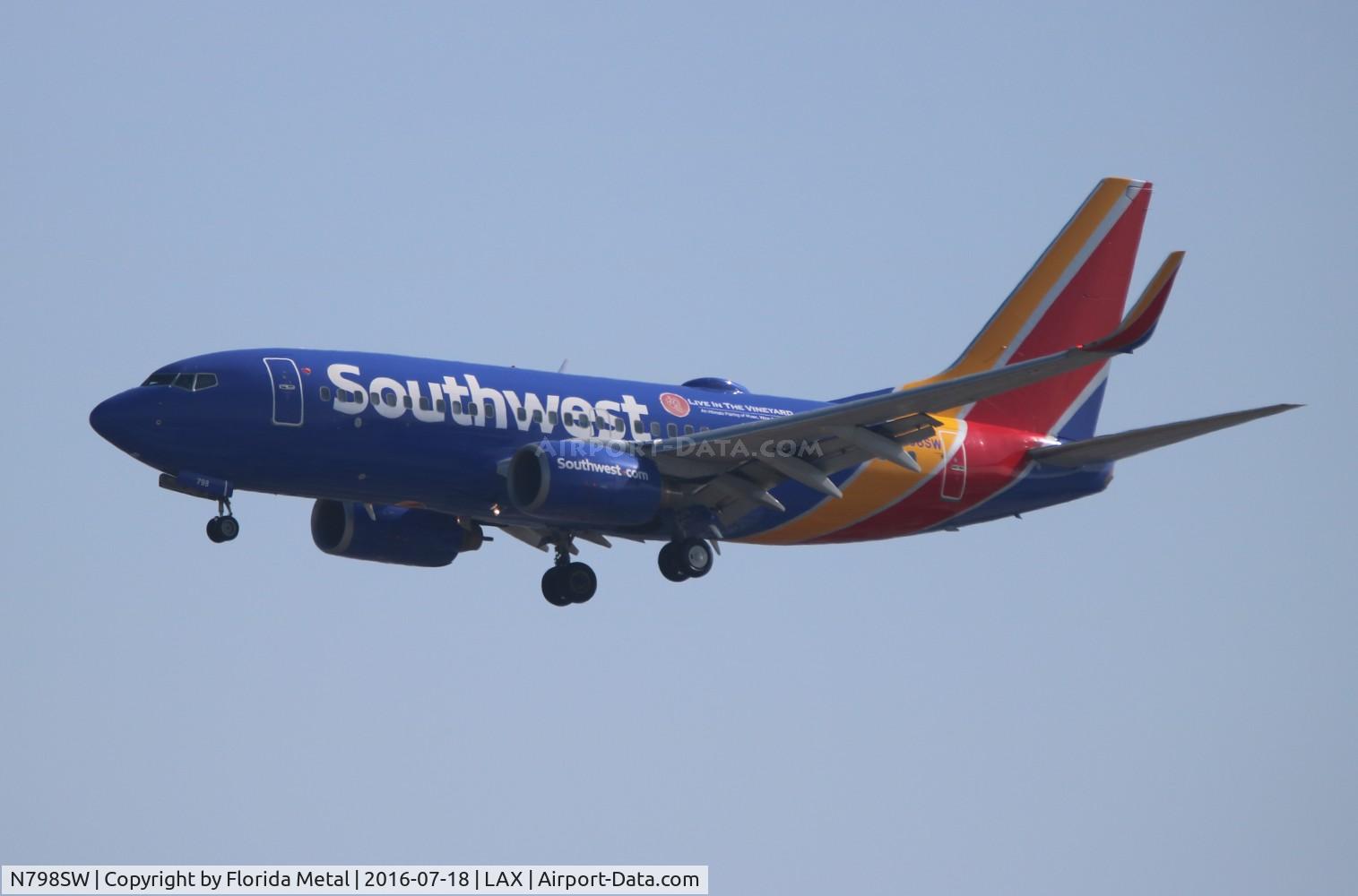 N798SW, 1998 Boeing 737-7AD C/N 28436, Southwest