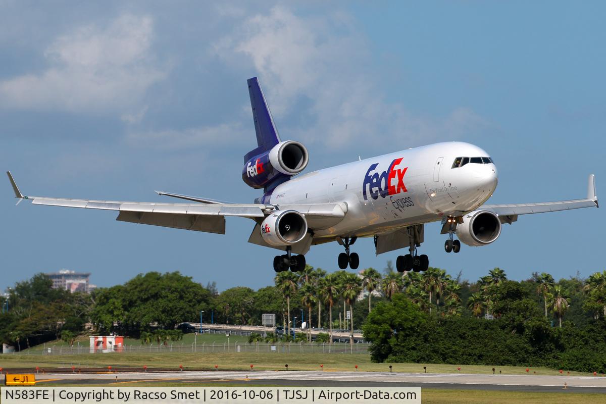 N583FE, 1991 McDonnell Douglas MD-11F C/N 48421, Ready to land runway 10