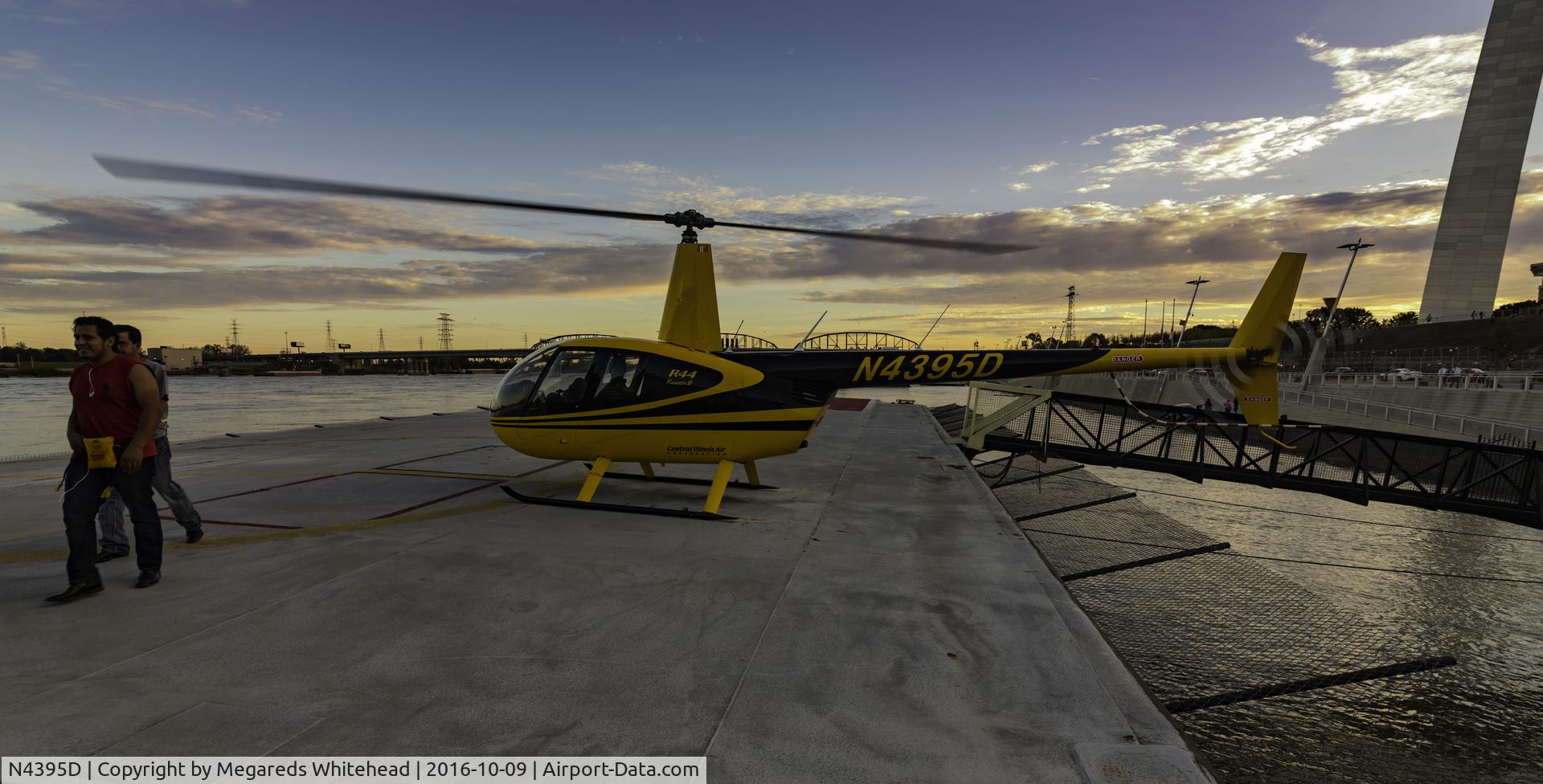 N4395D, Robinson R44 II C/N 12858, St. Louis Gateway Arch Tour Aircraft