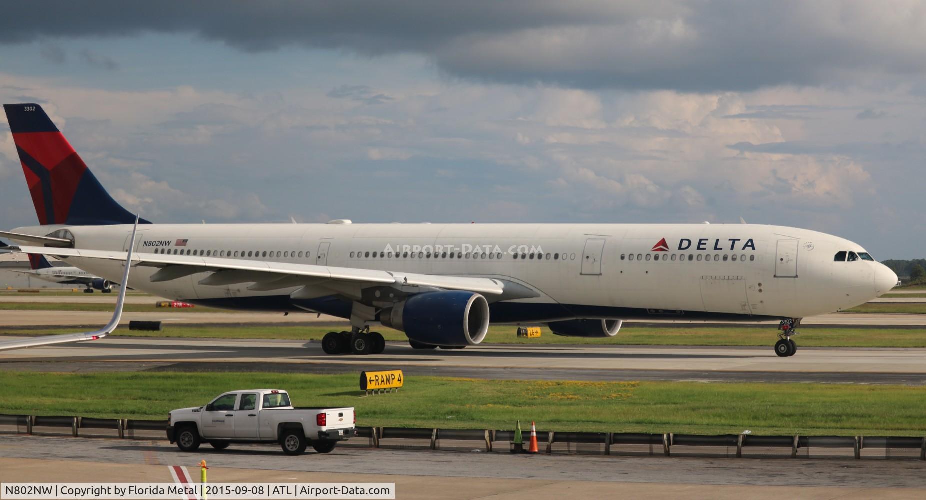 N802NW, 2003 Airbus A330-323 C/N 0533, Delta
