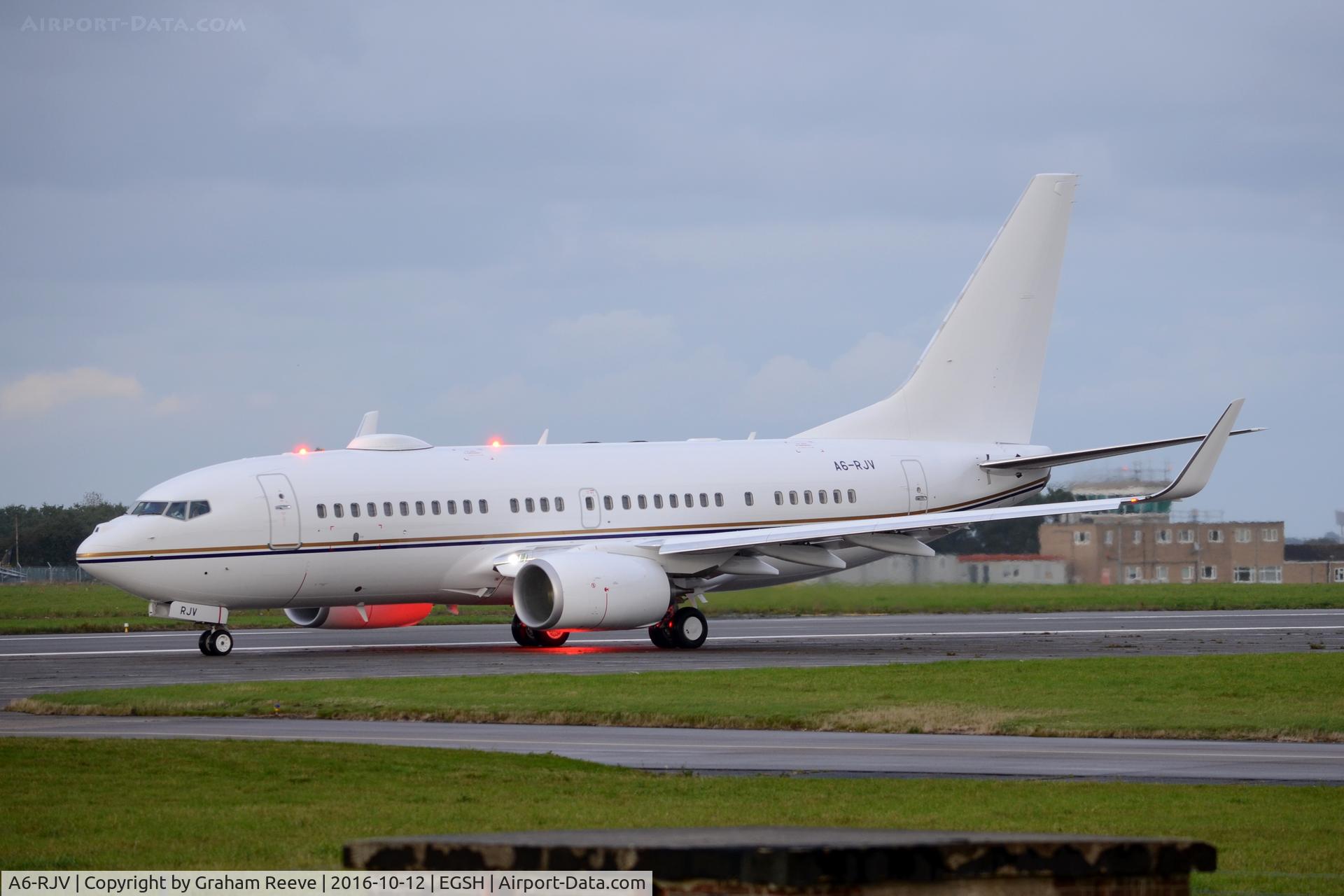 A6-RJV, Boeing 737-77W BBJ C/N 62467/5564, About to depart from Norwich.