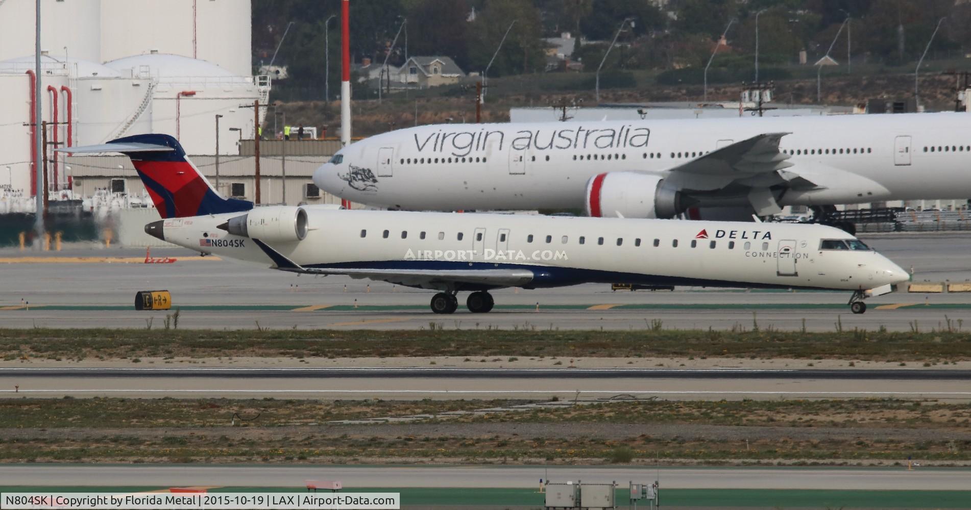 N804SK, 2006 Bombardier CRJ-900ER (CL-600-2D24) C/N 15067, Delta Connection