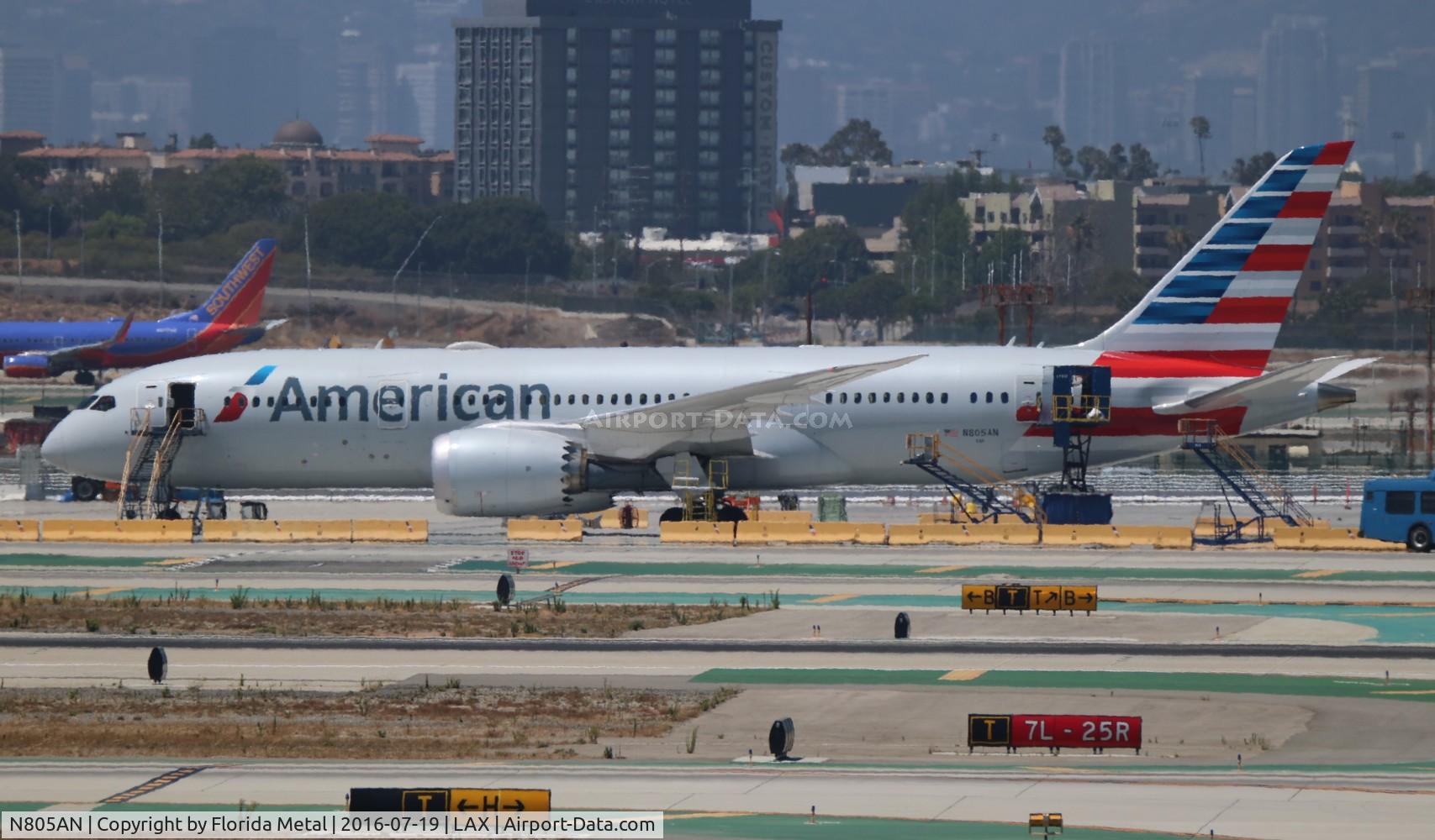 N805AN, 2015 Boeing 787-8 Dreamliner C/N 40623, American