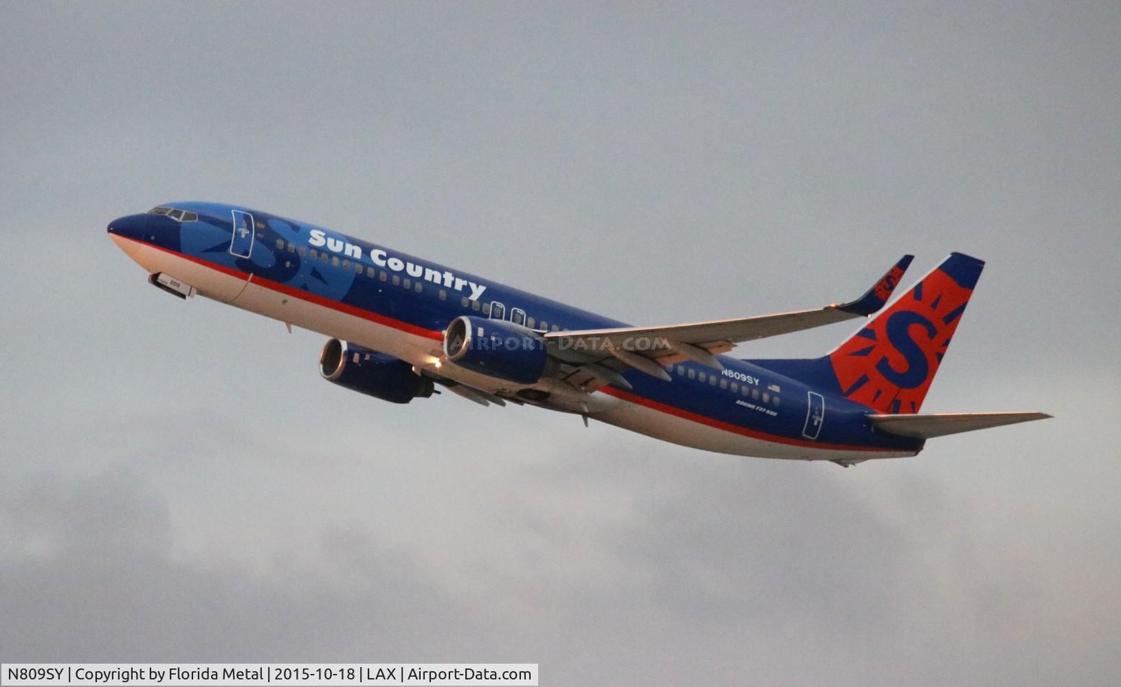 N809SY, 2005 Boeing 737-8Q8 C/N 30683, Sun Country