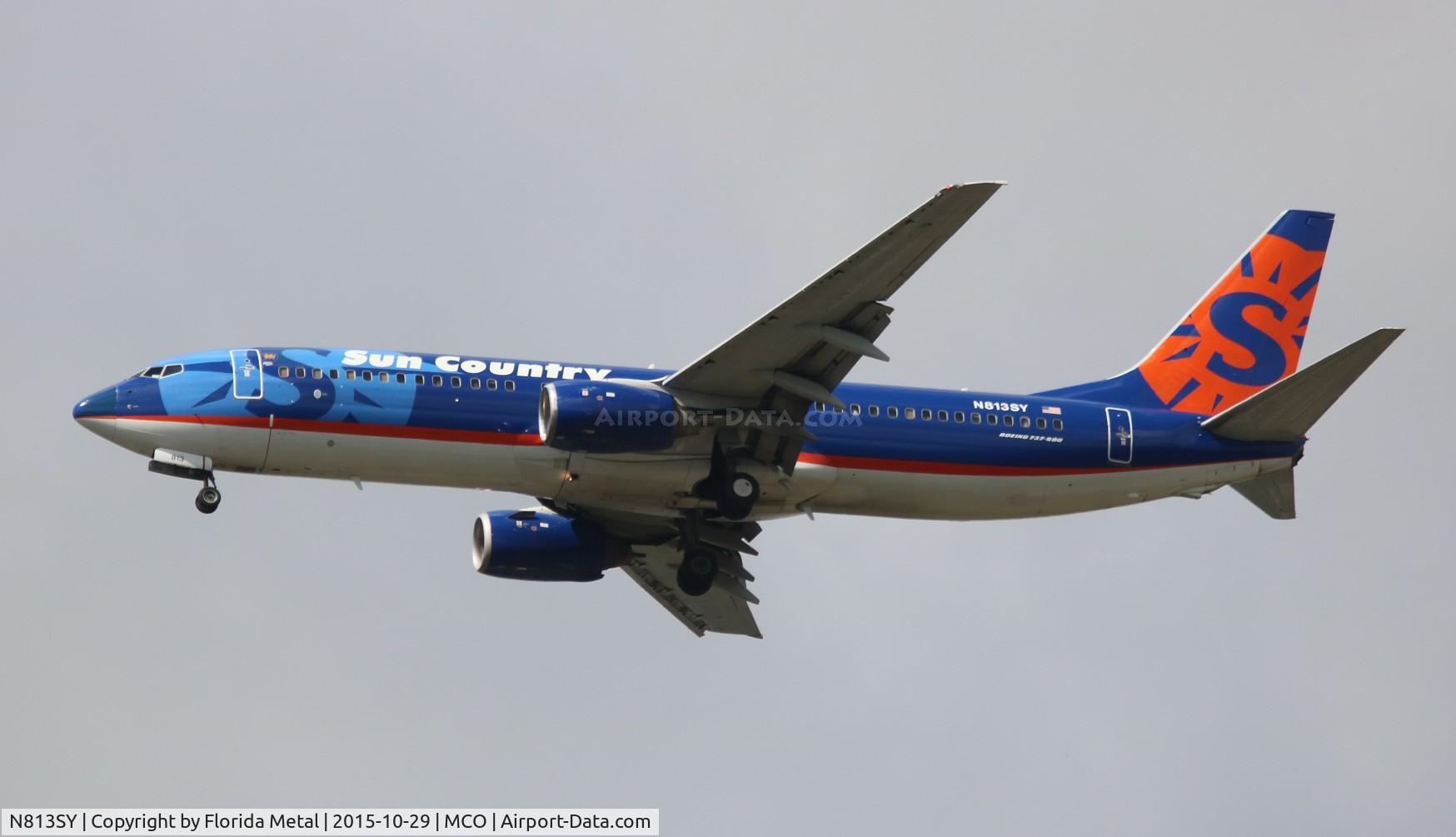 N813SY, 2001 Boeing 737-8Q8 C/N 28237, Sun Country