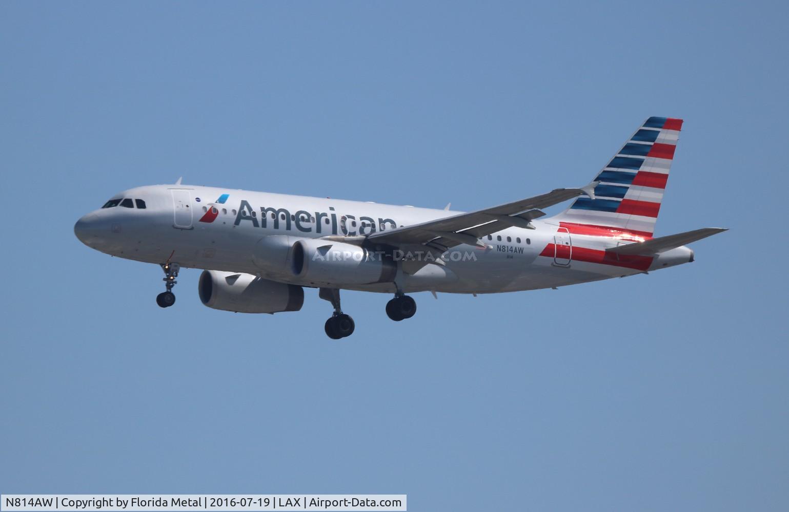 N814AW, 2000 Airbus A319-132 C/N 1281, American