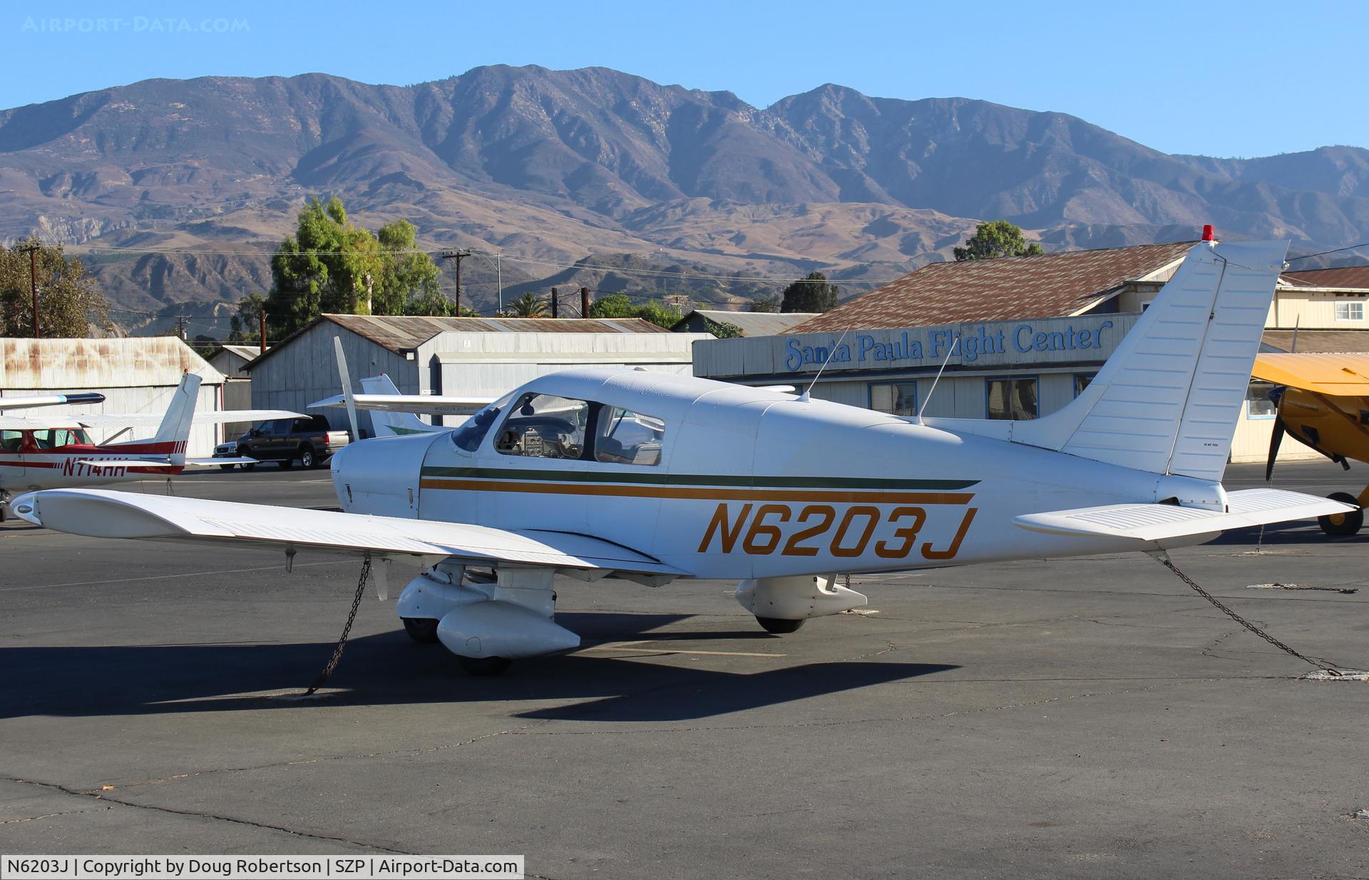 N6203J, 1976 Piper PA-28-140 Cherokee C/N 28-7625230, 1976 Piper PA-28-140, Lycoming O-320 E2A 150 Hp