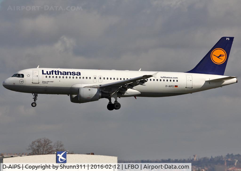 D-AIPS, 1990 Airbus A320-211 C/N 0116, Landing rwy 32R