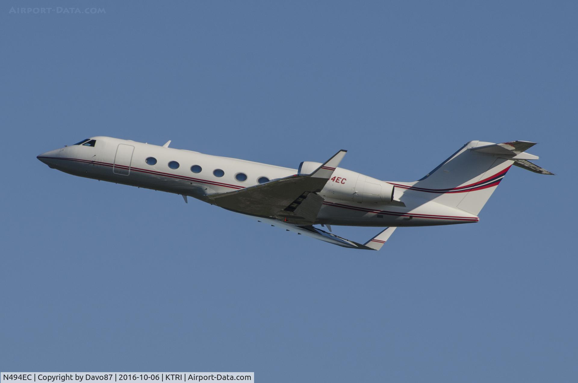 N494EC, 2011 Gulfstream Aerospace GIV-X (G450) C/N 4226, Lifting off from Tri-Cities Airport (KTRI) in the late afternoon sun.