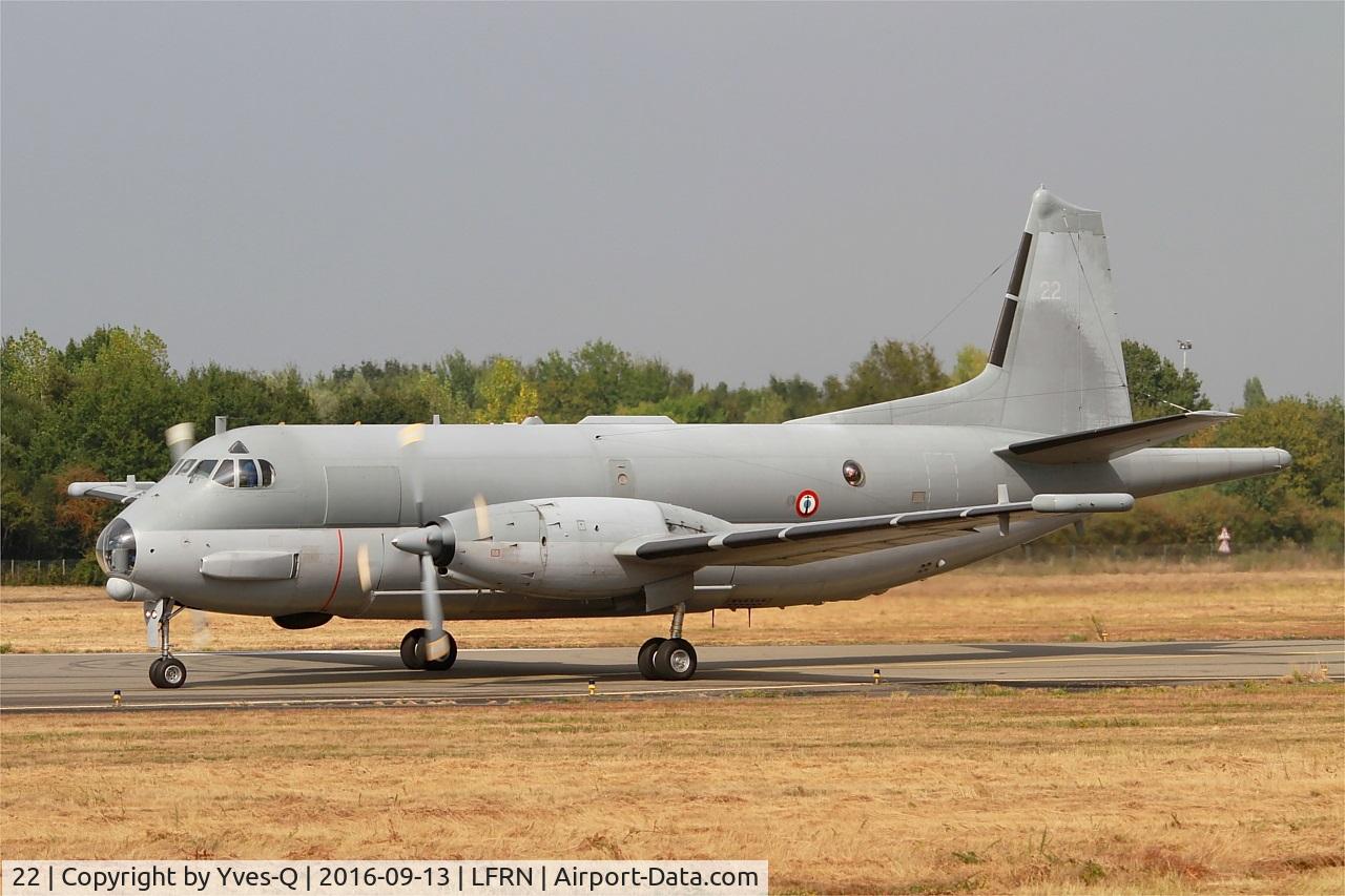 22, Dassault ATL-2 Atlantique 2 C/N 22, Dassault-Breguet ATL2, Taxiing to holding point rwy 10, Rennes St Jacques airport (LFRN-RNS)