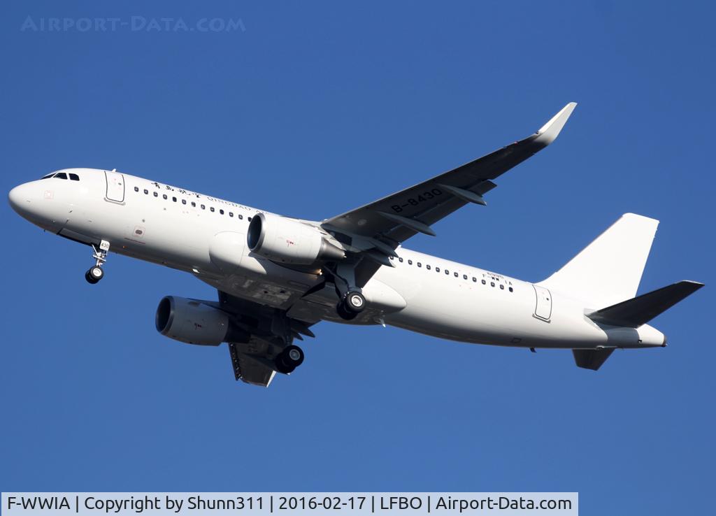 F-WWIA, 2016 Airbus A320-214 C/N 6995, C/n 6995 - To be B-8430 but stored since June 2016 as F-WHUE