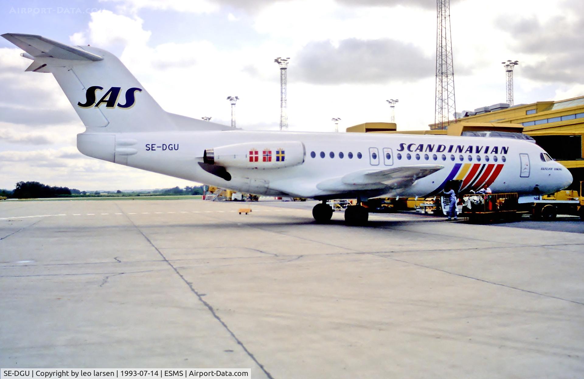 SE-DGU, 1987 Fokker F-28-4000 Fellowship C/N 11241, Malmoe 14.7.93