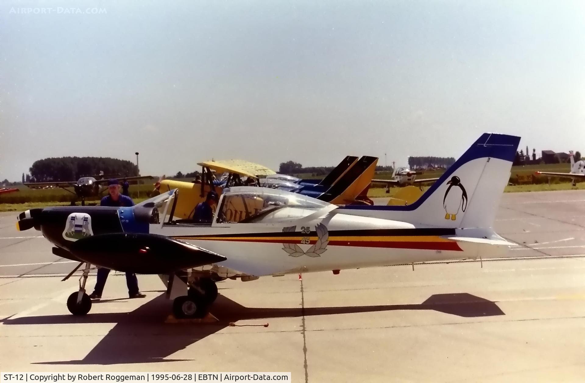 ST-12, 1992 SIAI-Marchetti SF-260D C/N 846, Siai Marchetti SF260M.SPECIAL COLORS. 45 YEARS GOETSENHOVEN. 25 YEARS SERVICE.