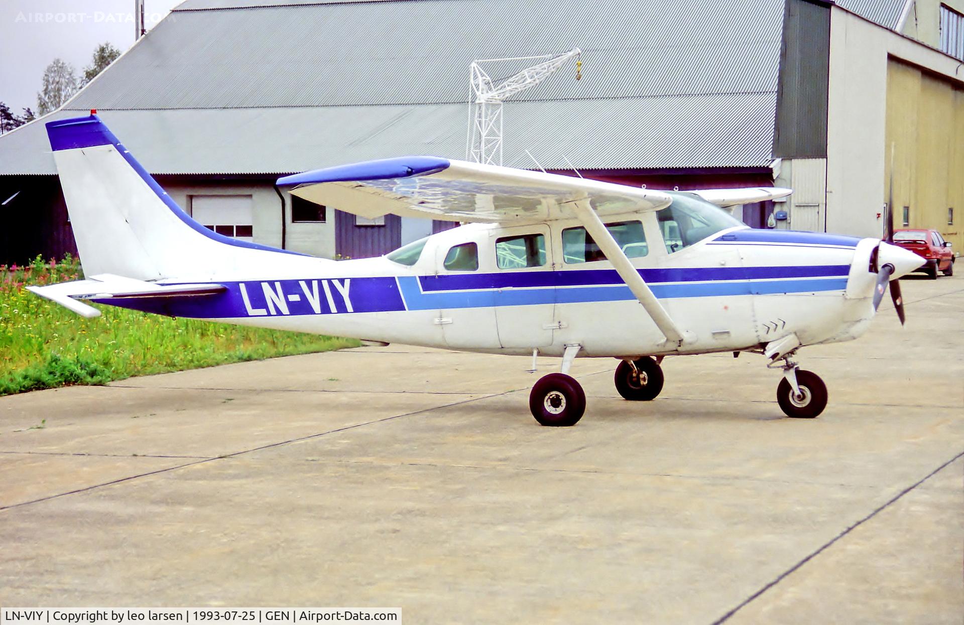 LN-VIY, 1968 Cessna U206C Super Skywagon C/N U206-1178, Oslo Gardermoen 25.7.93