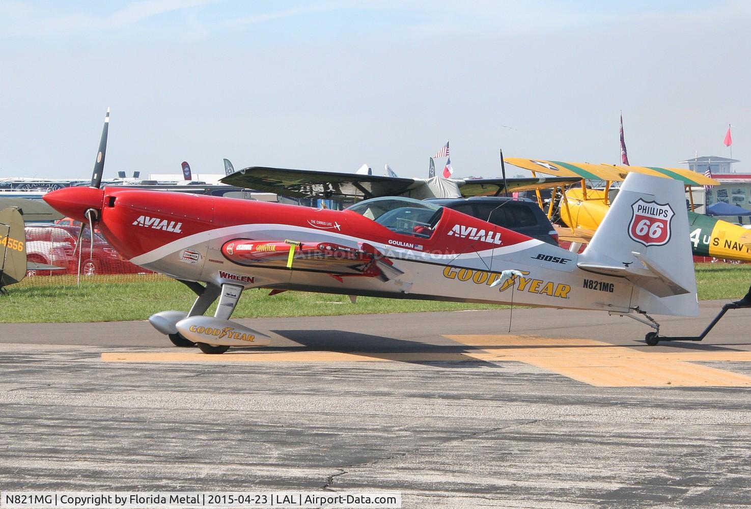 N821MG, 2009 Extra EA-300SC C/N SC010, Extra 300 used by Michael Goulian