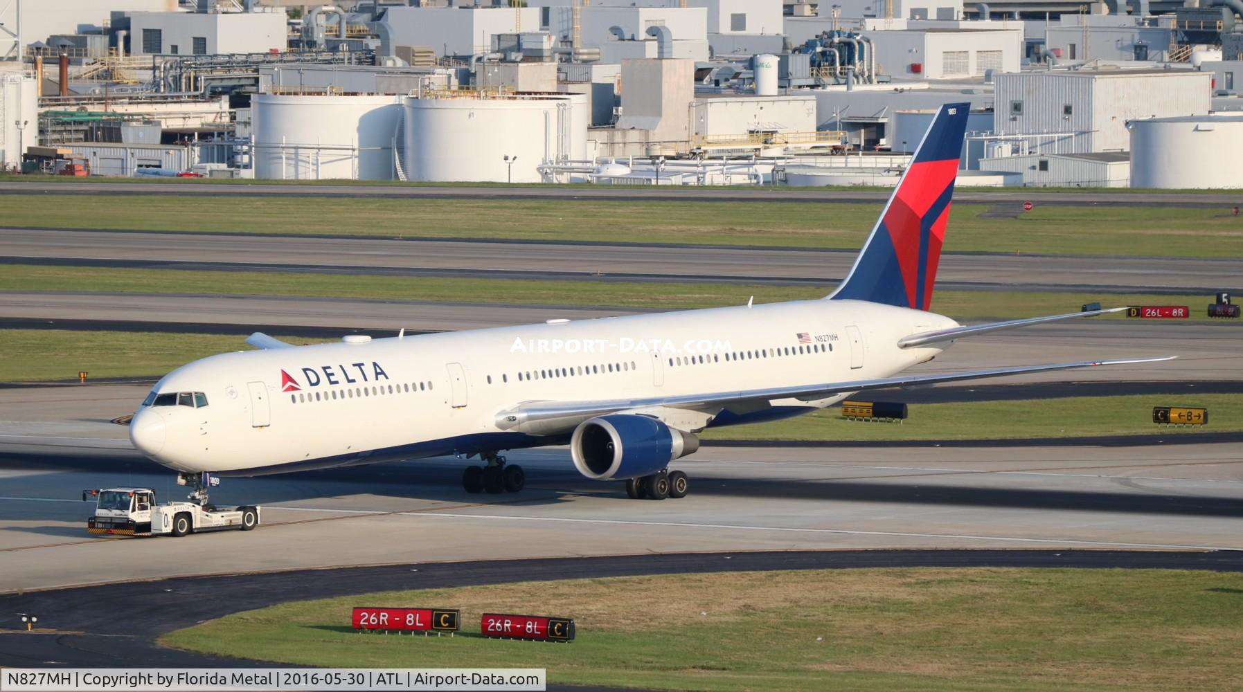 N827MH, 2001 Boeing 767-432/ER C/N 29705, Delta