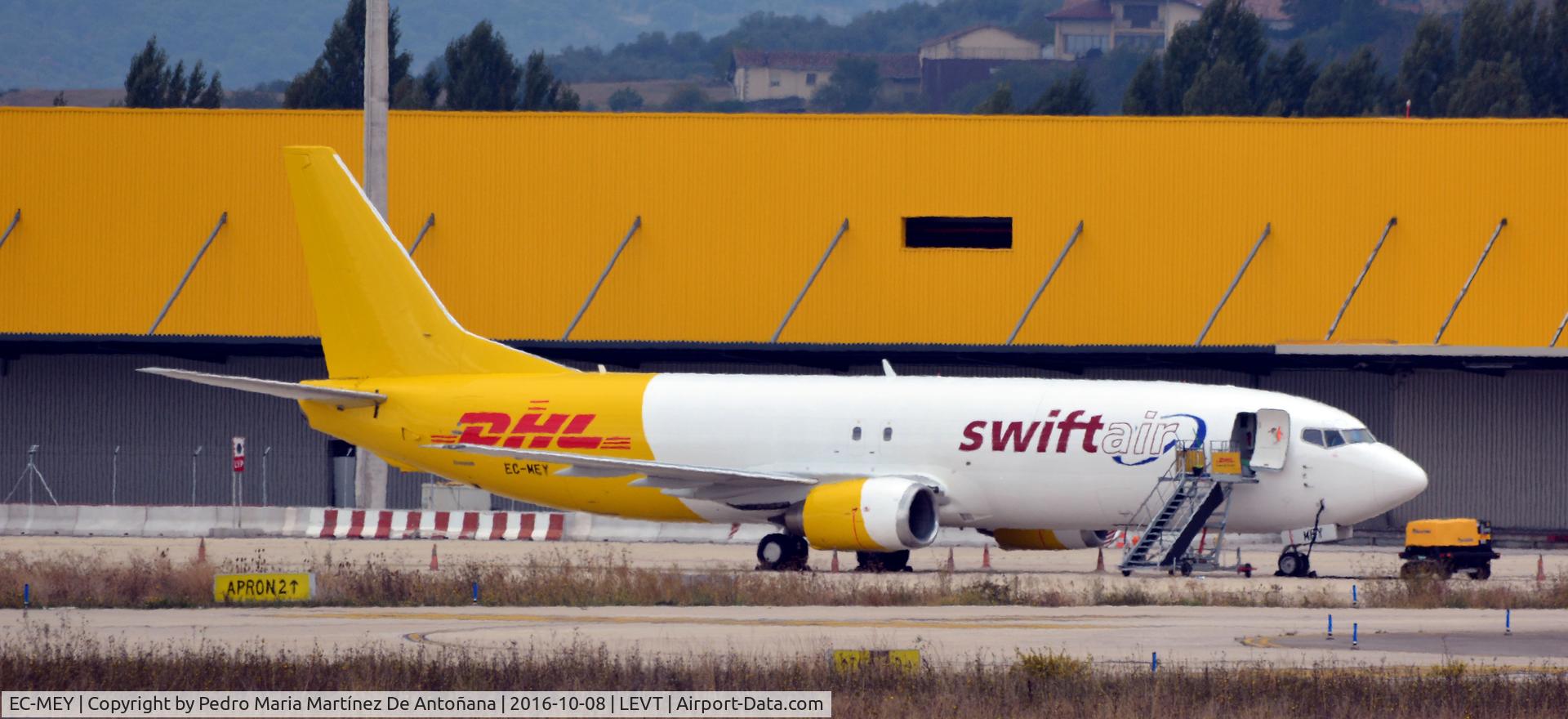 EC-MEY, 1991 Boeing 737-476(SF) C/N 24438, Foronda - Vitoria-Gasteiz - España