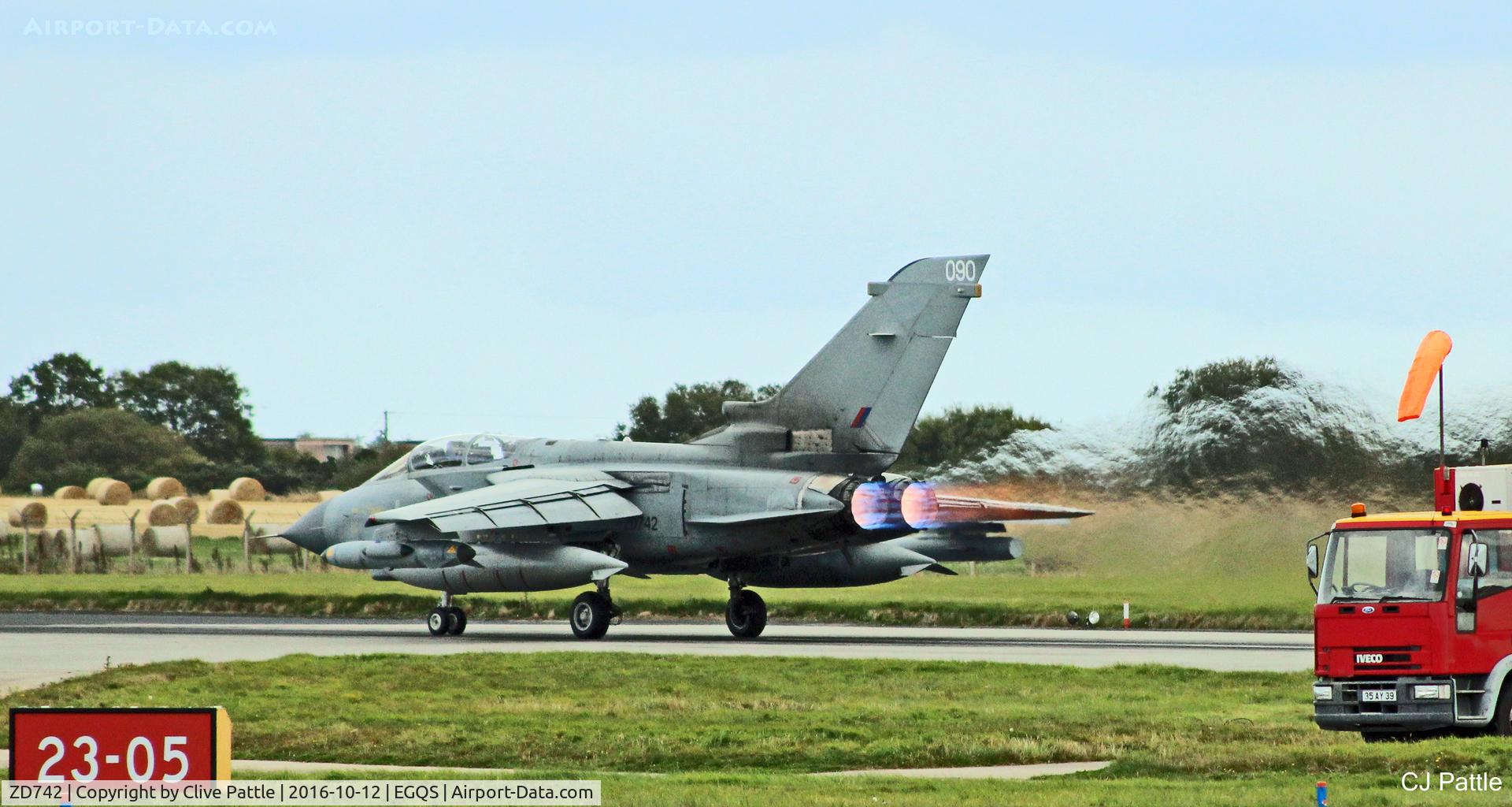 ZD742, 1984 Panavia Tornado GR.4 C/N 364/BT041/3168, In action during Exercise Joint Warrior 16-2 at RAF Lossiemouth EGQS