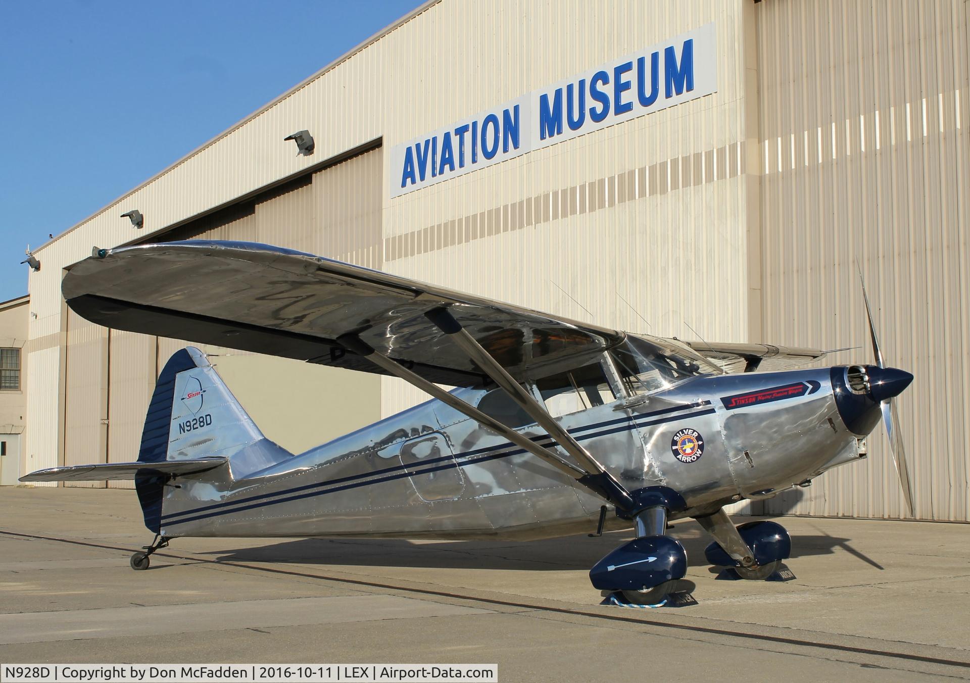 N928D, 1947 Stinson 108-2 Voyager C/N 108-2928, 1947 Stinson Mod 108-2 Flying Station Wagon
