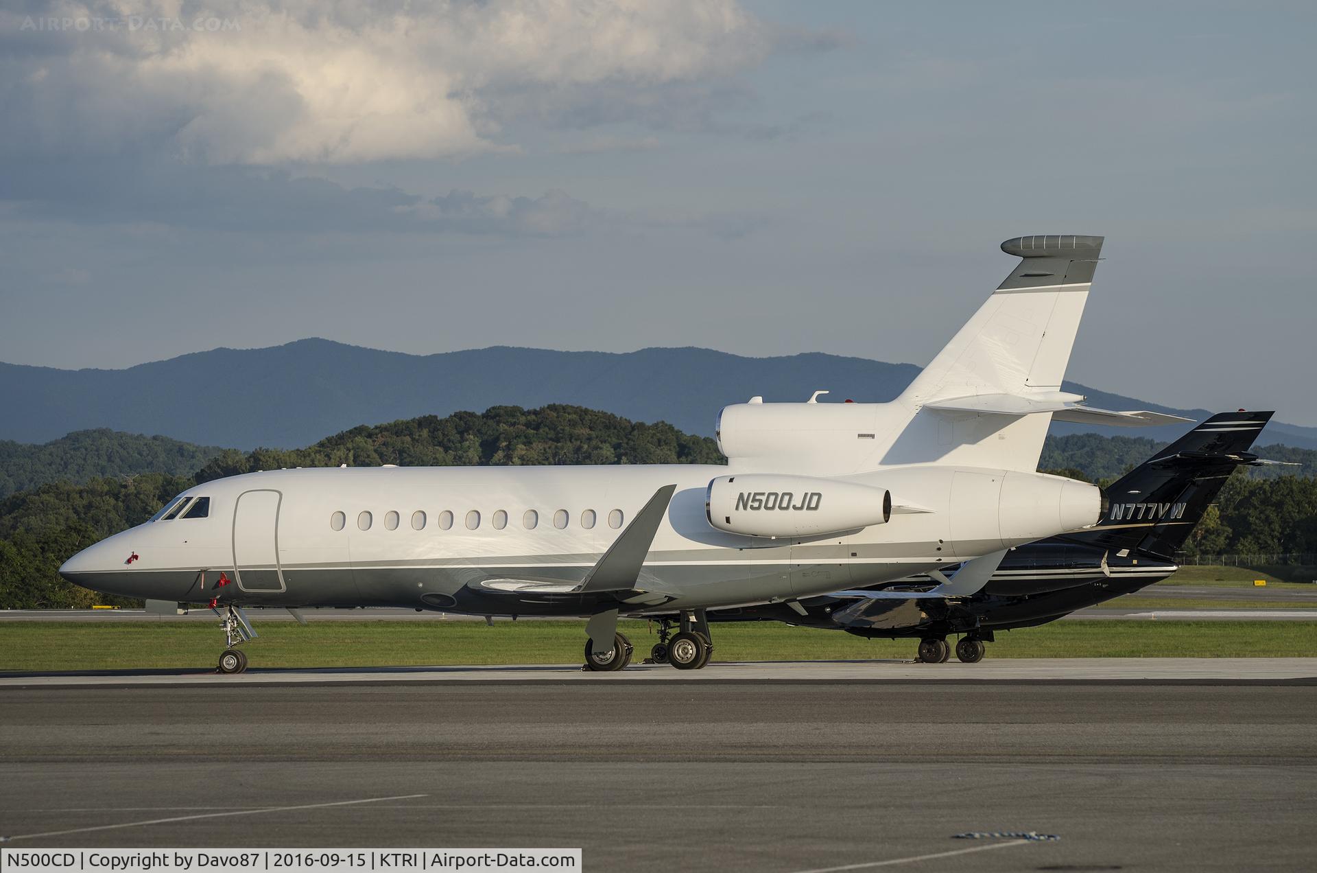 N500CD, 1997 Gulfstream Aerospace Gulfstream IVSP C/N 1321, Parked on ramp at Tri-Cities Airport (KTRI).