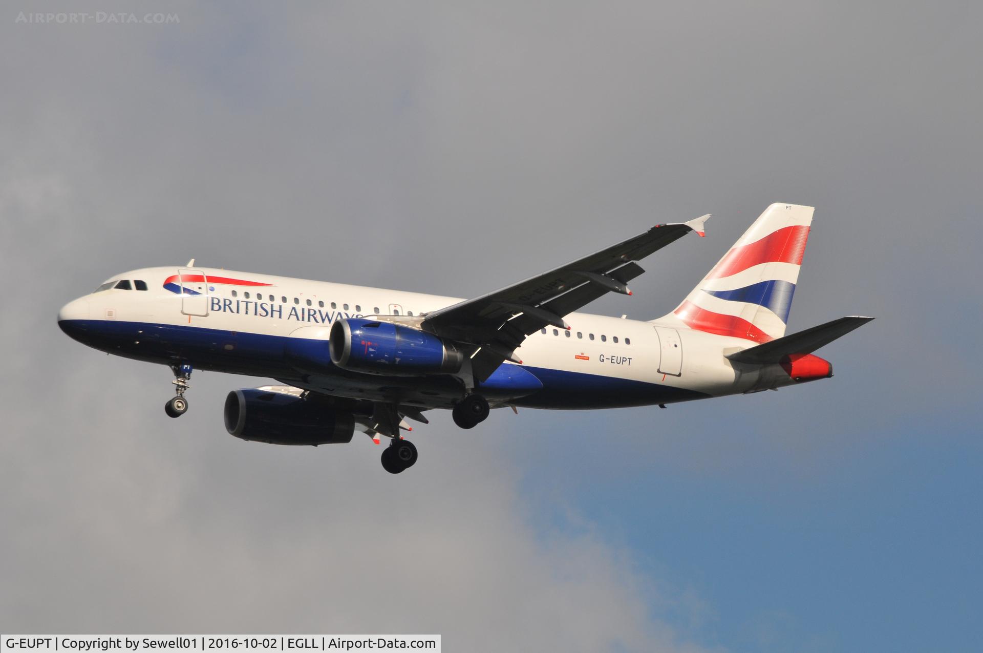 G-EUPT, 2000 Airbus A319-131 C/N 1380, Landing at LHR