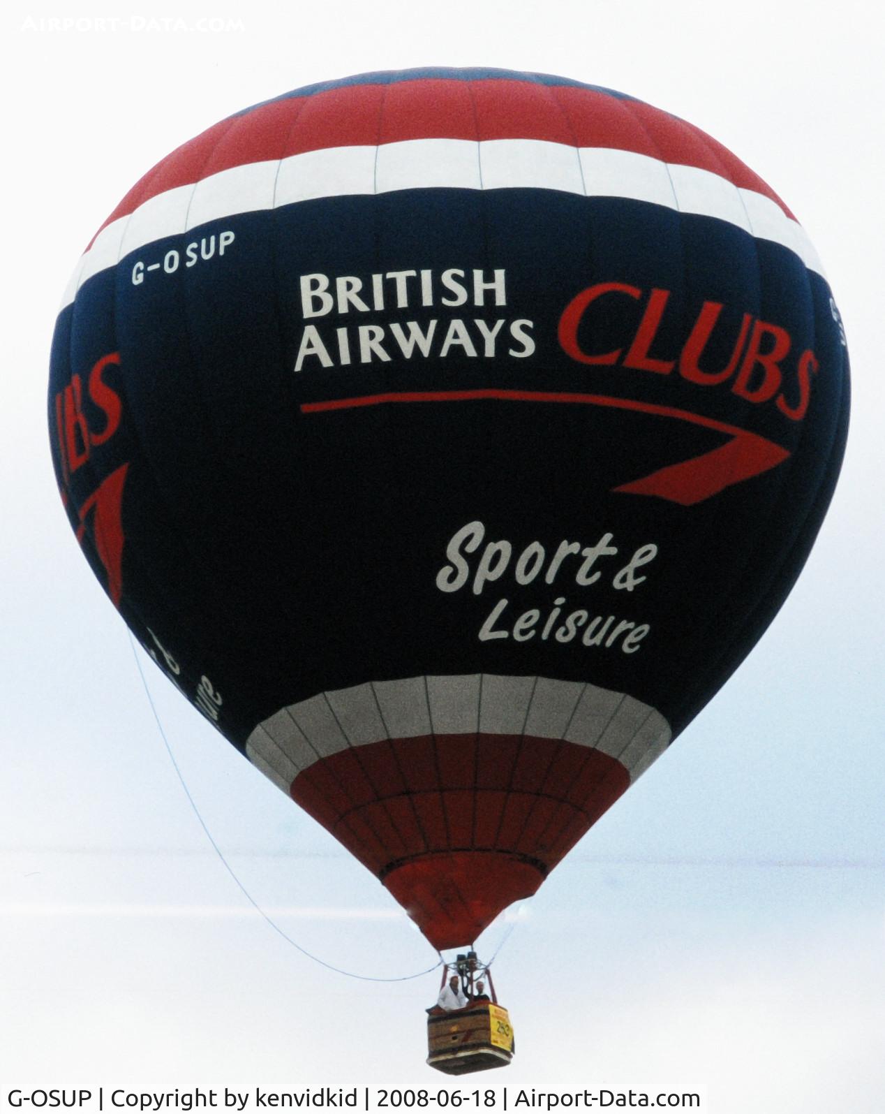 G-OSUP, 1994 Lindstrand Balloons LBL 90A C/N 098, Lifting off at the 1996 Albuquerque Balloon Fiesta.