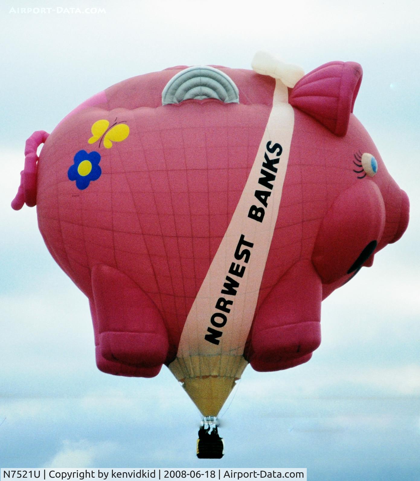 N7521U, 1991 Cameron Balloons Us PIGGY BANK-90 C/N 2626, Lifting off at the 1996 Albuquerque Balloon Fiesta.