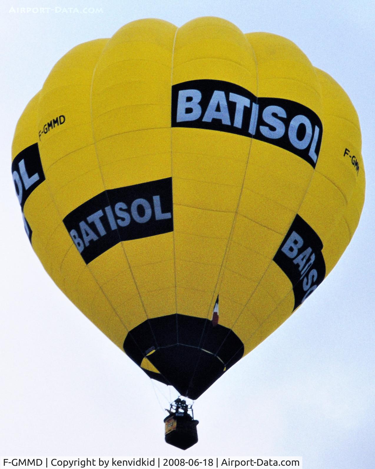 F-GMMD, Cameron Balloons Ltd CAMERON O 105 C/N 3852, Lifting off at the 1996 Albuquerque Balloon Fiesta.