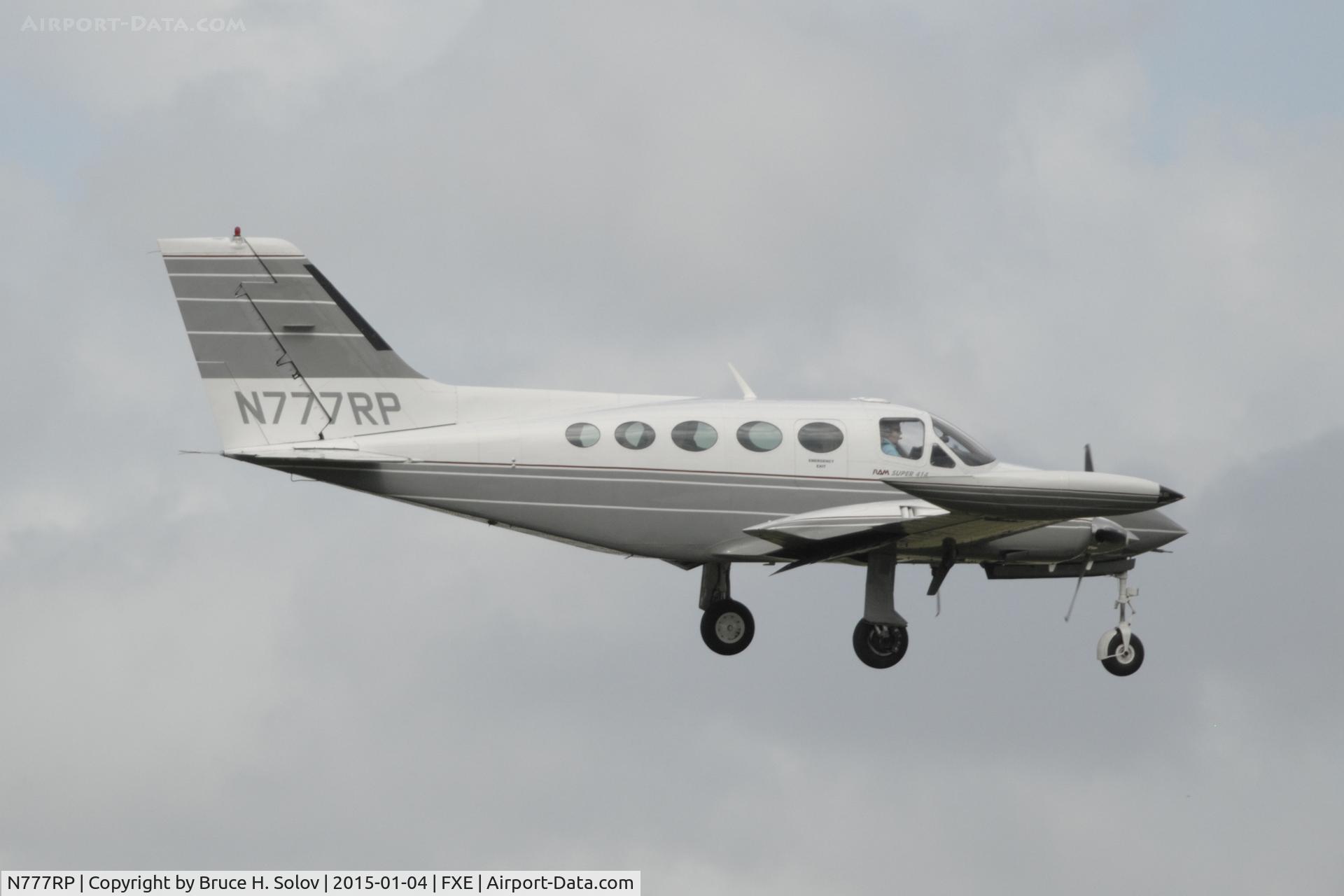 N777RP, 1974 Cessna 414 Chancellor C/N 414-0636, on approach