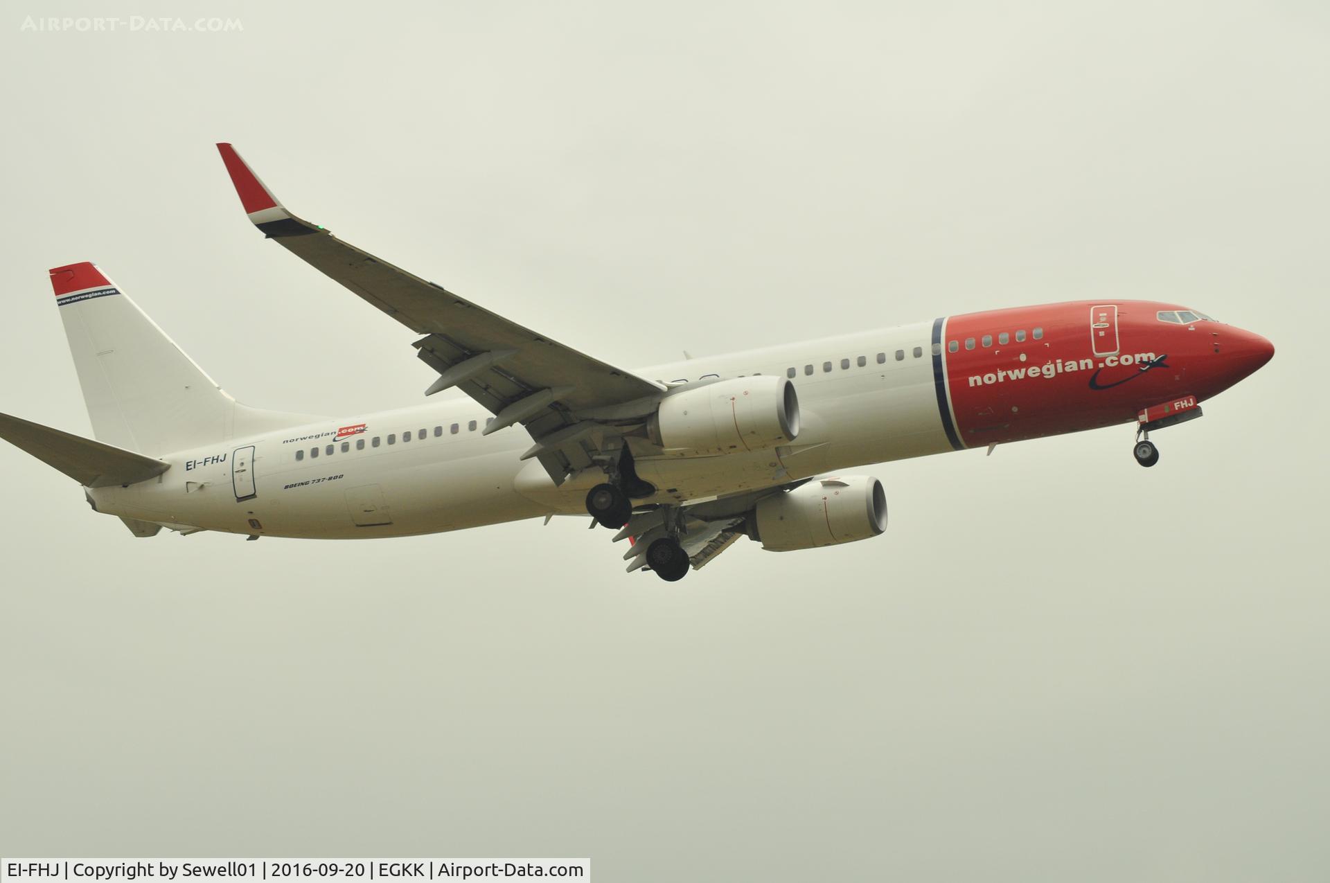 EI-FHJ, 2015 Boeing 737-8JP C/N 42069, Landing at LGW