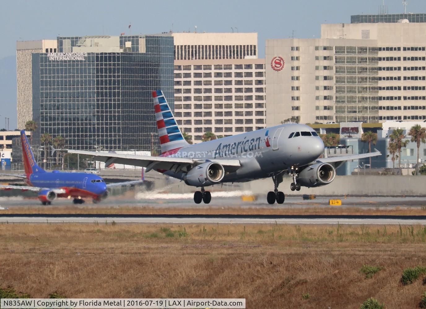 N835AW, 2005 Airbus A319-132 C/N 2458, American