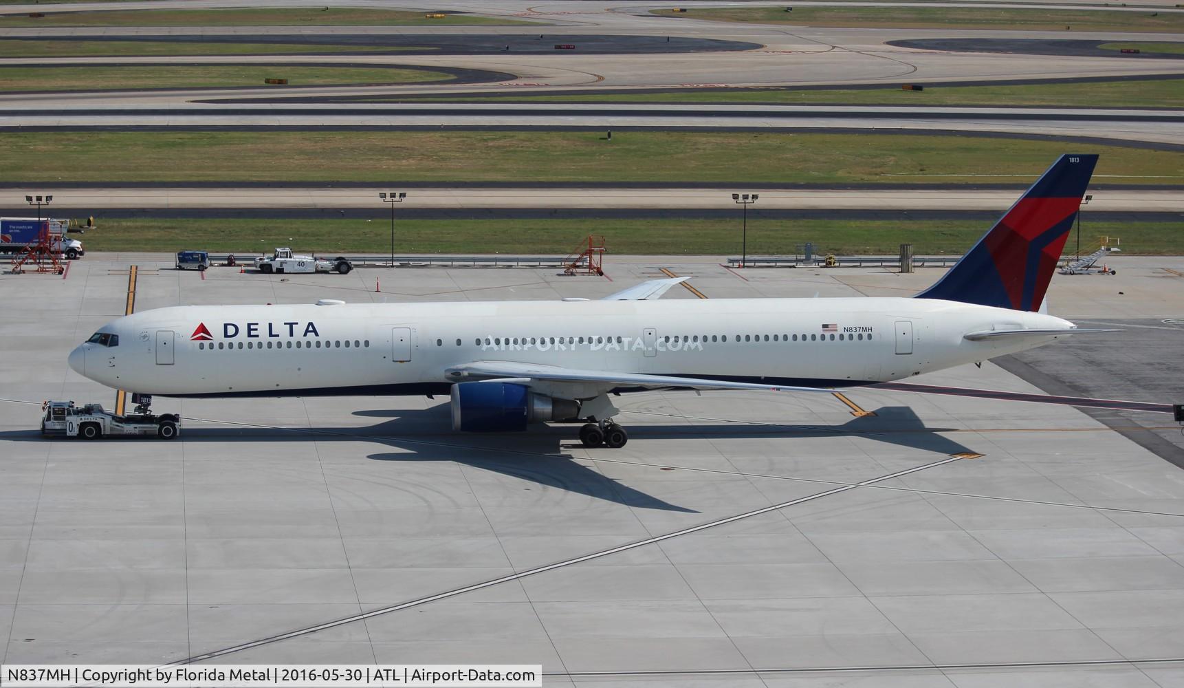 N837MH, 2000 Boeing 767-432/ER C/N 29710, Delta