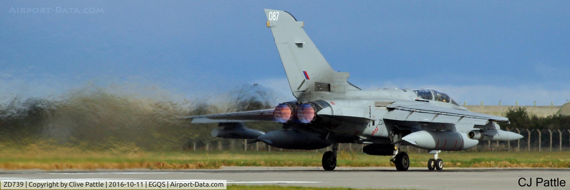 ZD739, 1984 Panavia Tornado GR.4 C/N 358/BS123/3165, Noisy take-off - coded '087' at its home base of RAF Lossiemouth EGQS during Exercise Joint Warrior 16-2