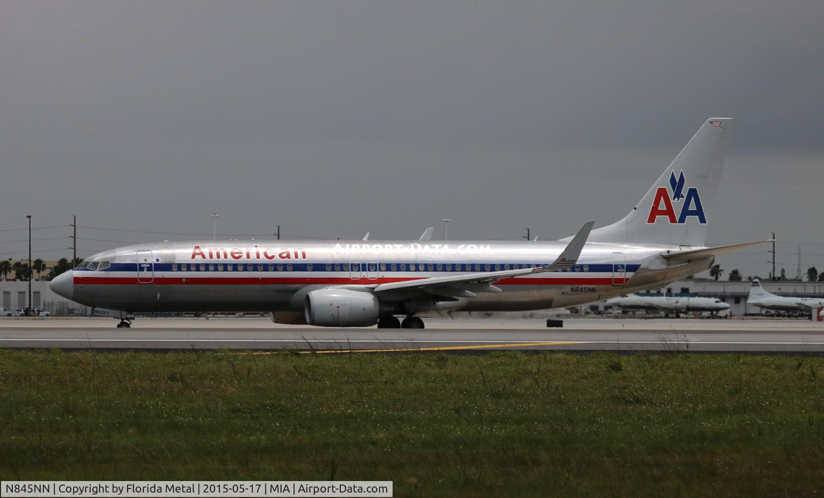 N845NN, 2010 Boeing 737-823 C/N 40579, American