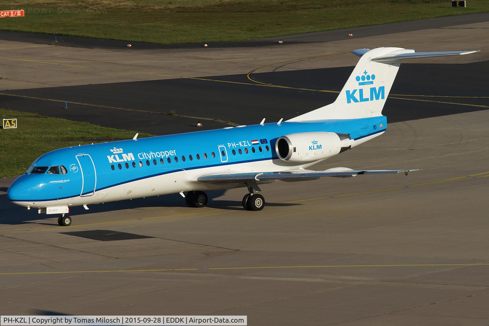 PH-KZL, 1995 Fokker 70 (F-28-0070) C/N 11536, 