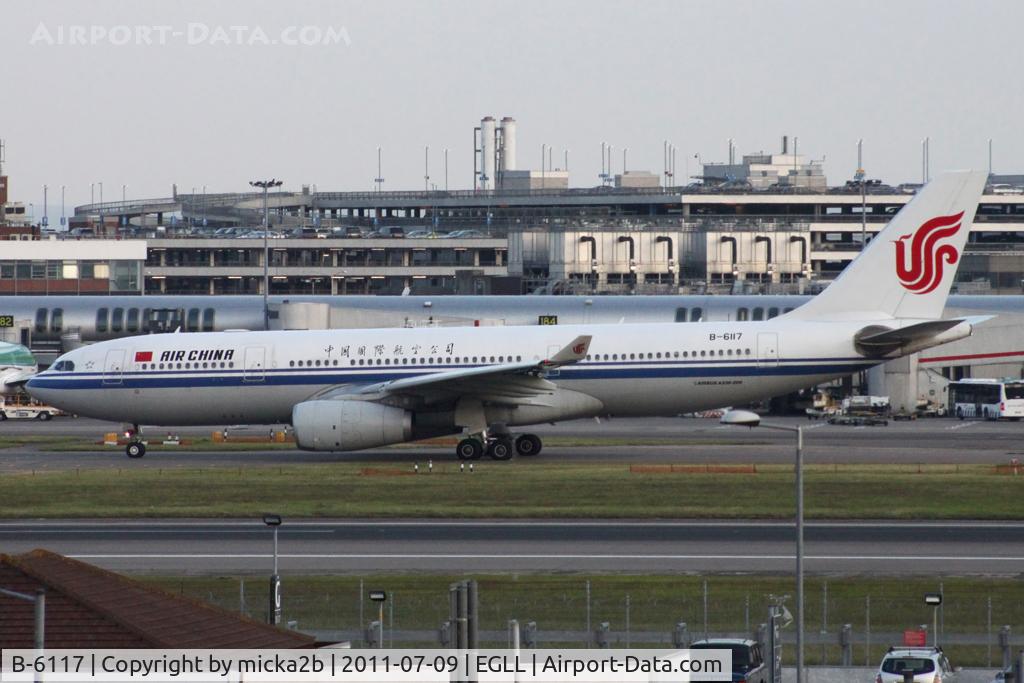 B-6117, 2008 Airbus A330-243 C/N 0903, Taxiing