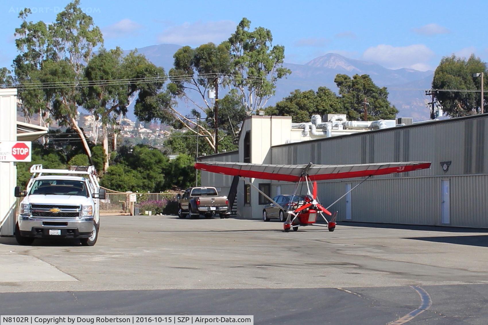 N8102R, 2005 Air Creation Tanarg C/N T05052, 2005 Air Creation USA TANARG, Rotax 912 pusher, Weight-shift control ultralight Experimental class, outside it's hangar