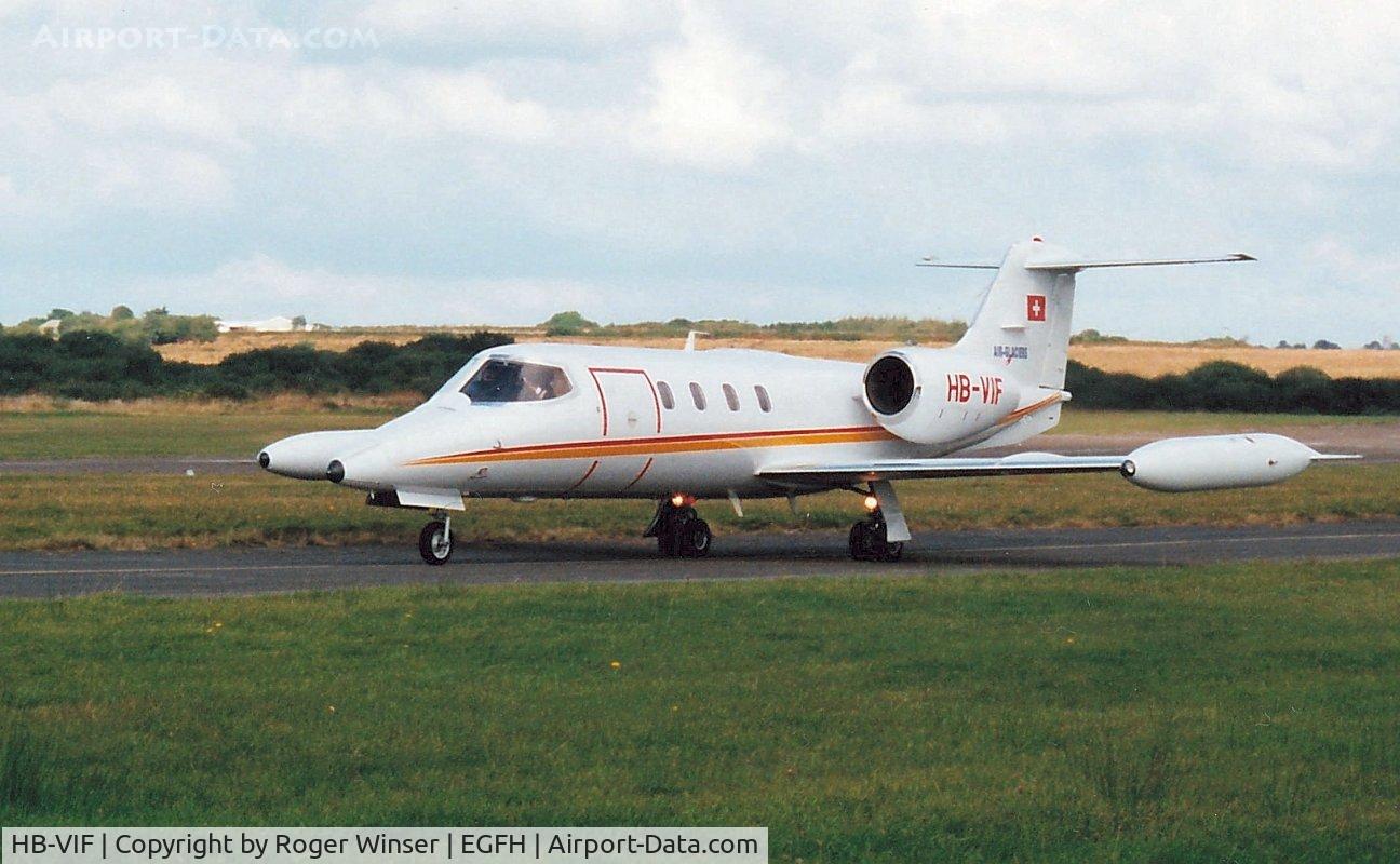 HB-VIF, 1986 Gates Learjet 36A C/N 36A-057, Visiting Learjet 36A operated by Air Glaciers.
Summer 2001.