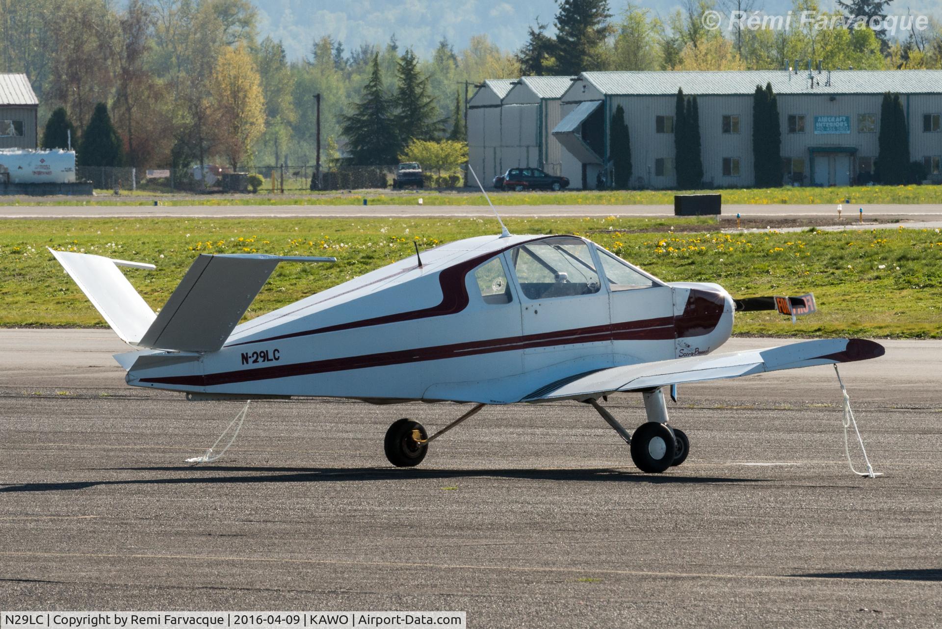 N29LC, 1979 Davis DA-2B C/N 262, Parked south of main terminal.