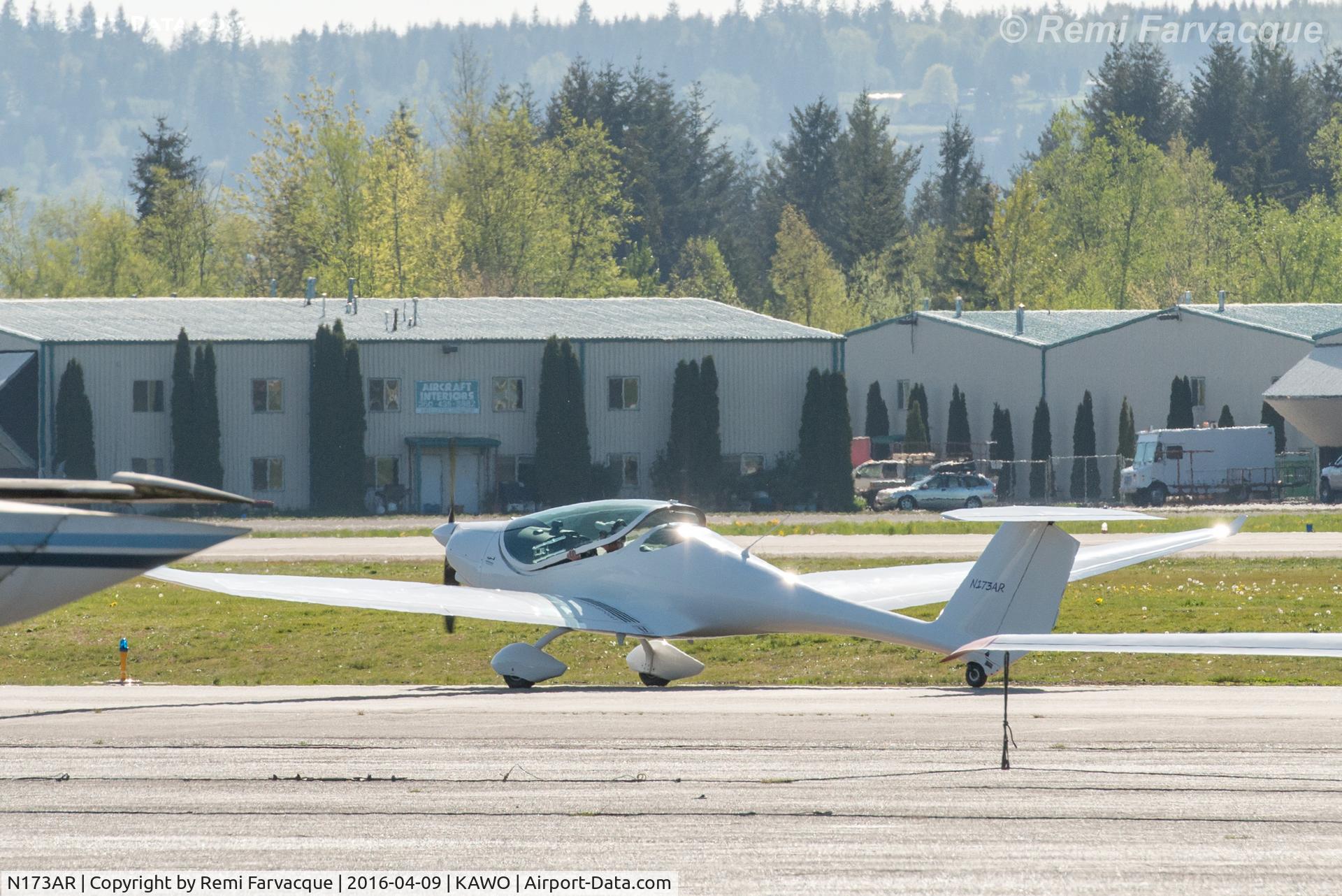 N173AR, 2013 Phoenix Air Sro U-15 Phoenix C/N 24/U15, Taxiing after flight to hangar.