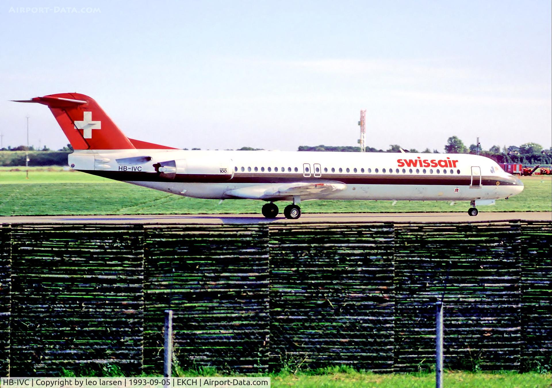 HB-IVC, 1988 Fokker 100 (F-28-0100) C/N 11251, Copenhagen 5.9.93