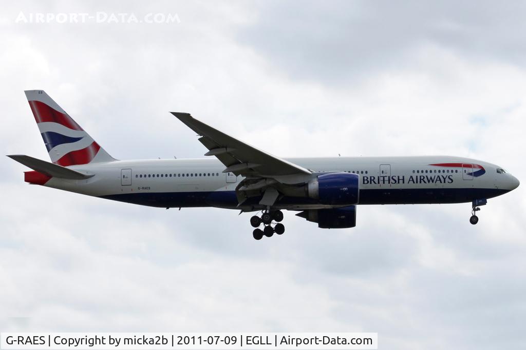 G-RAES, 1997 Boeing 777-236 C/N 27491, Landing