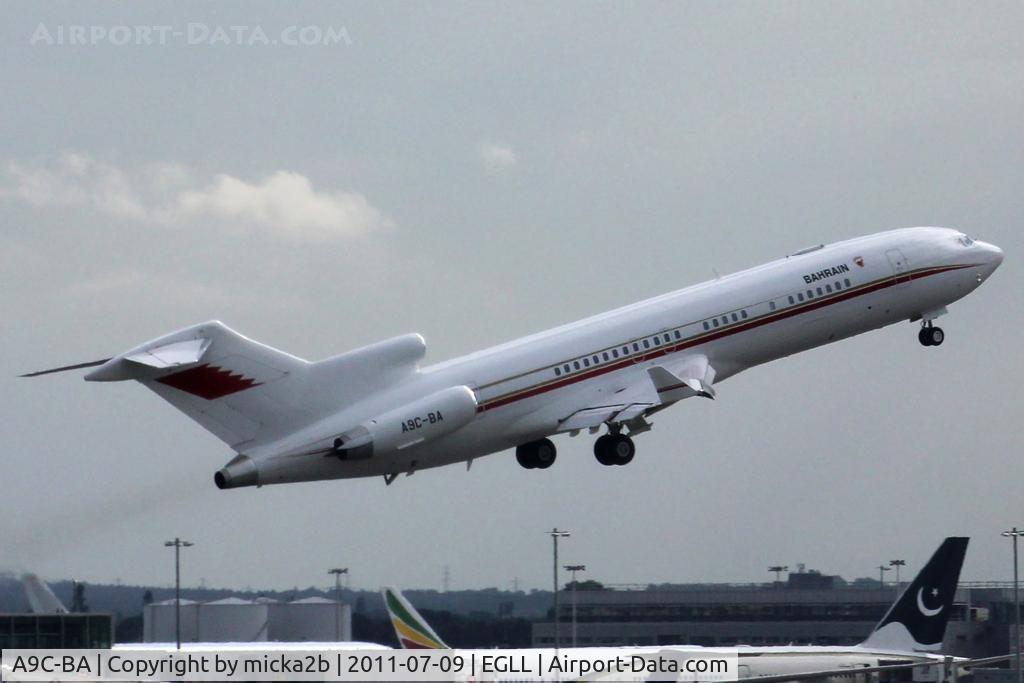 A9C-BA, 1980 Boeing 727-2M7 C/N 21824, Take off