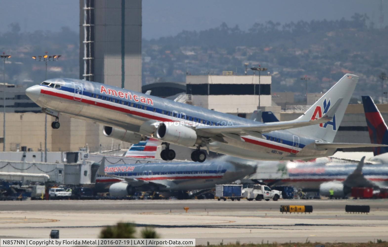 N857NN, 2010 Boeing 737-823 C/N 30907, American